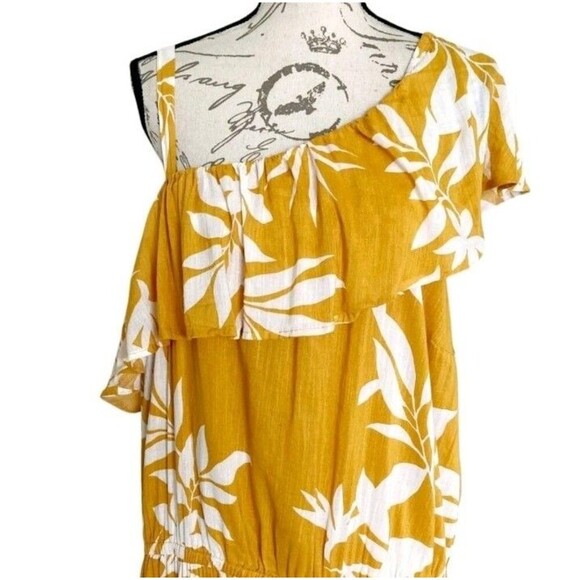 Old Navy Dress Lot of 2 size 3X White Yellow Floral Boho One Shoulder Vacation - Picture 4 of 16